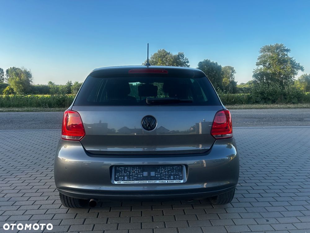 Volkswagen Polo 1.6 TDI DPF Highline - 8