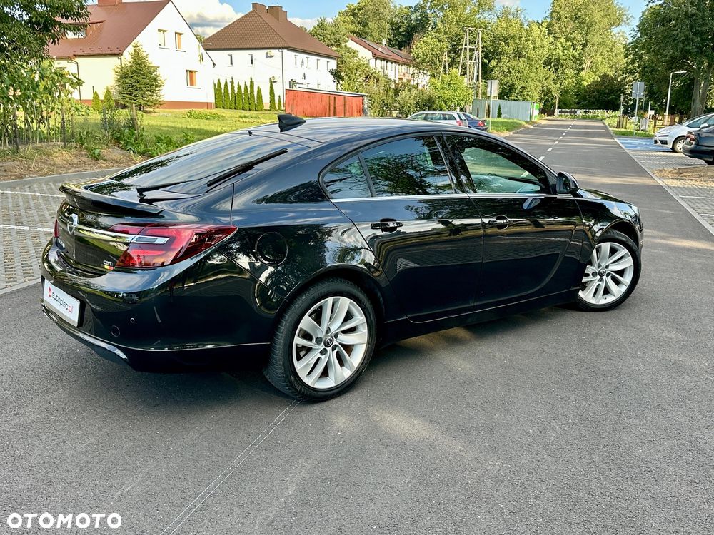 Opel Insignia - 11