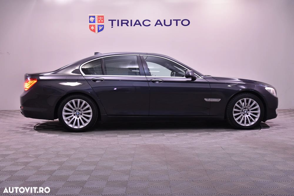 BMW Seria 7 - 7