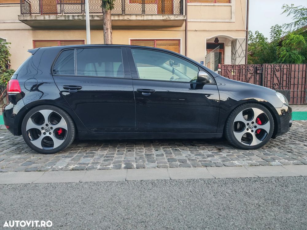 Volkswagen Golf 2.0 TDI DPF BlueMotion Technology MATCH - 5