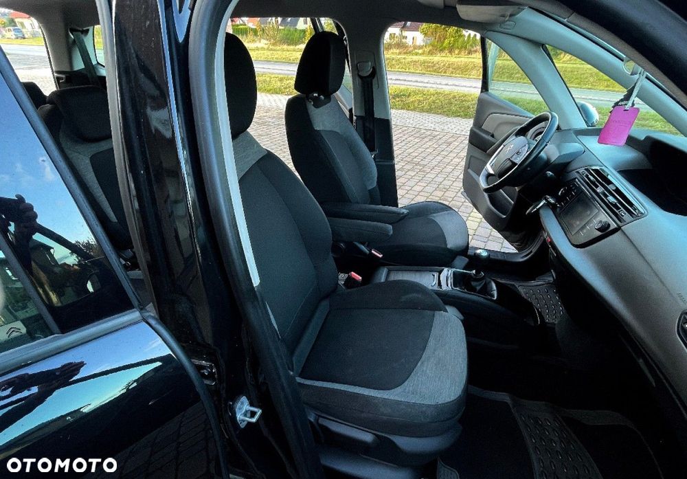 Citroën C4 Grand Picasso - 17