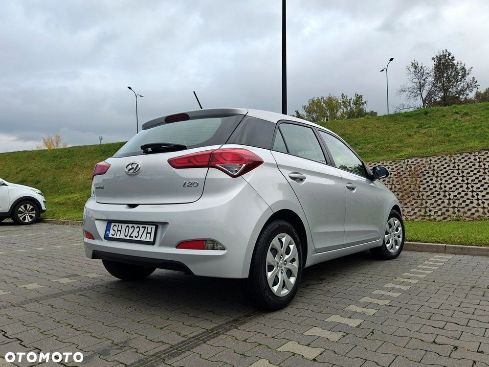 Hyundai i20 blue 1.2 Classic - 4