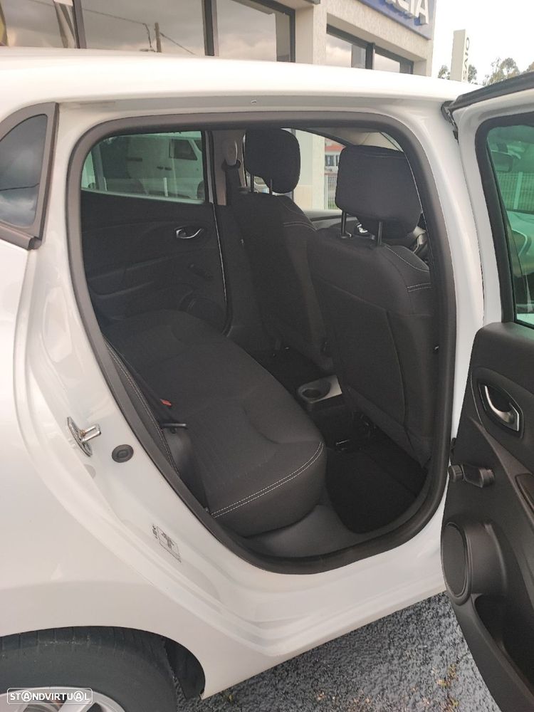 Renault Clio 0.9 TCe Limited - 24