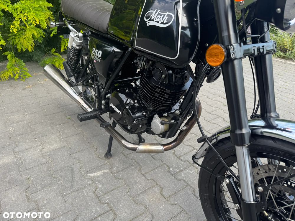 Royal Enfield Inny - 16