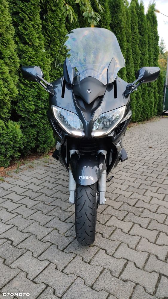 Yamaha FJR - 5