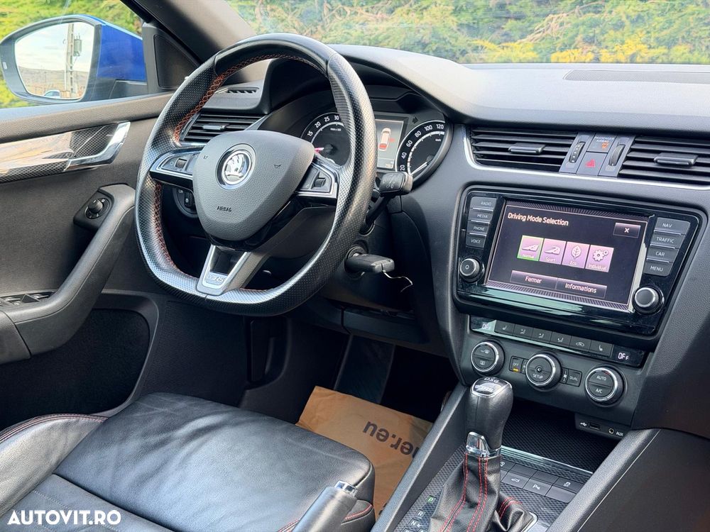 Skoda Octavia 2.0 TDI (Green tec) DSG RS - 12