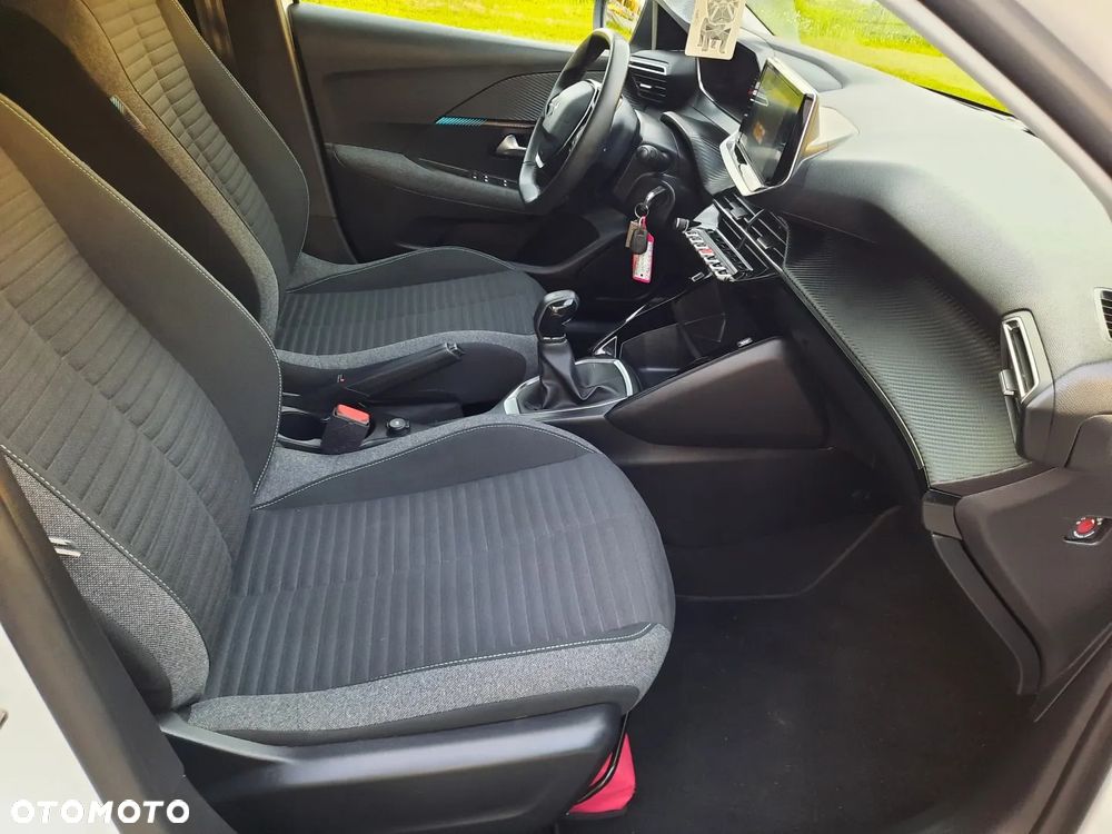 Peugeot 208 1.2 PureTech Style S&S - 23