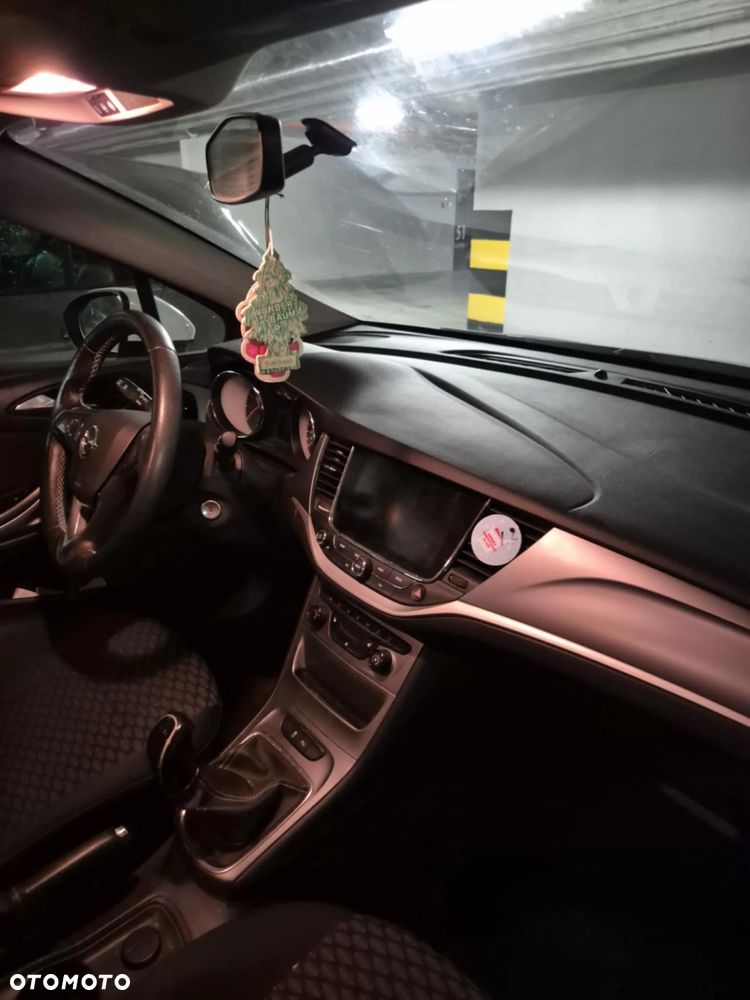 Opel Astra 1.4 Turbo Sports Tourer Active - 12