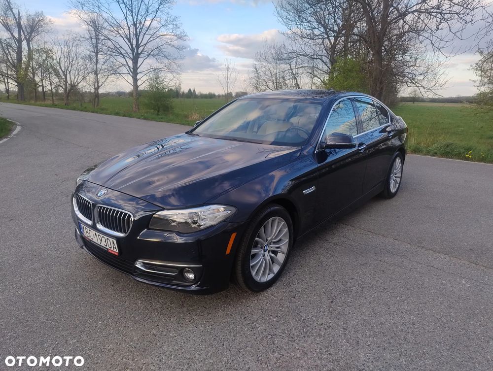BMW Seria 5 528i Luxury Line - 2