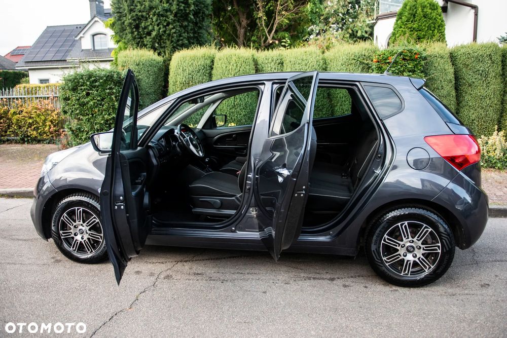 Kia Venga 1.6 CVVT Edition 7 - 16