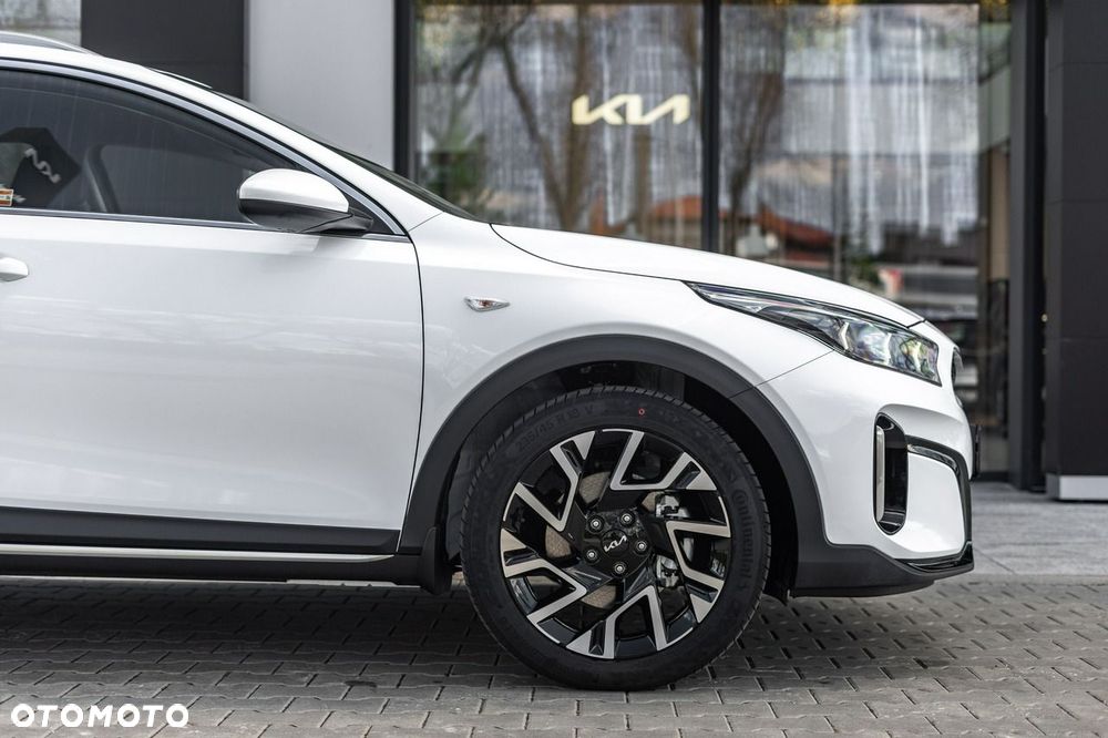 Kia XCeed - 8