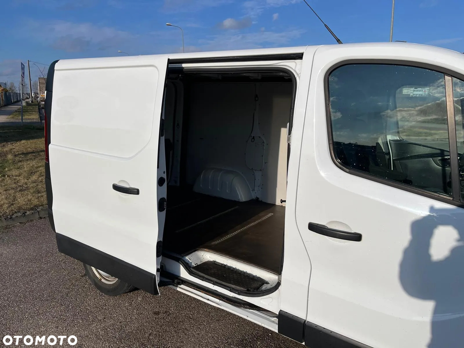 Opel Vivaro - 5