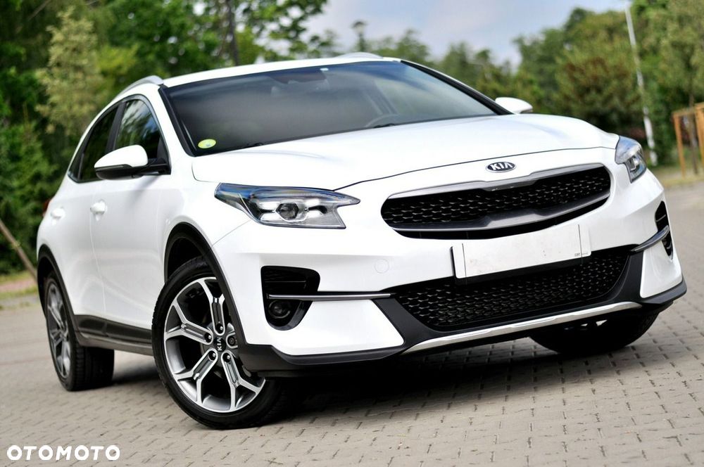 Kia XCeed 1.6 CRDi mHEV L - 29