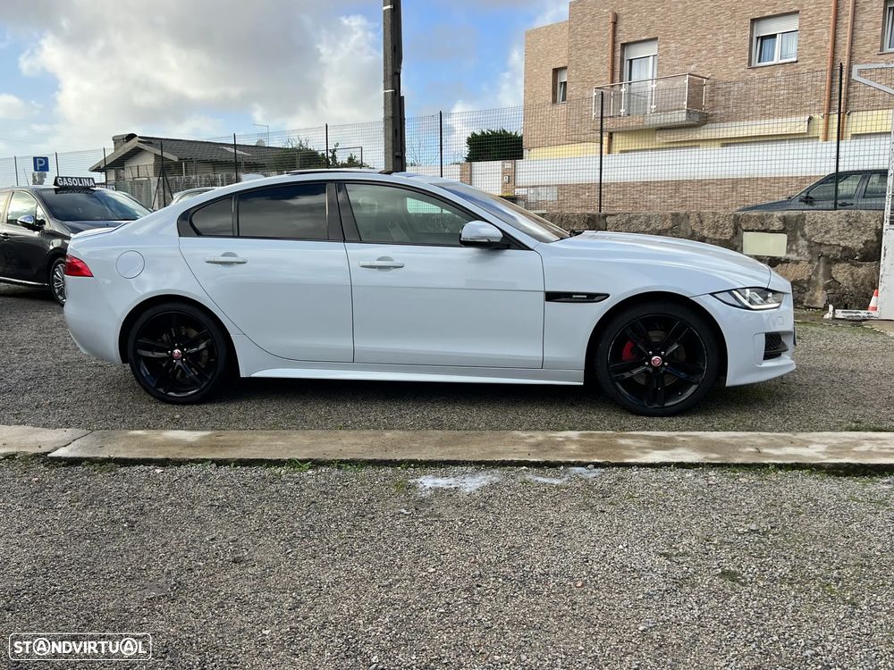 Jaguar XE 2.0 D R-Sport Aut. - 5