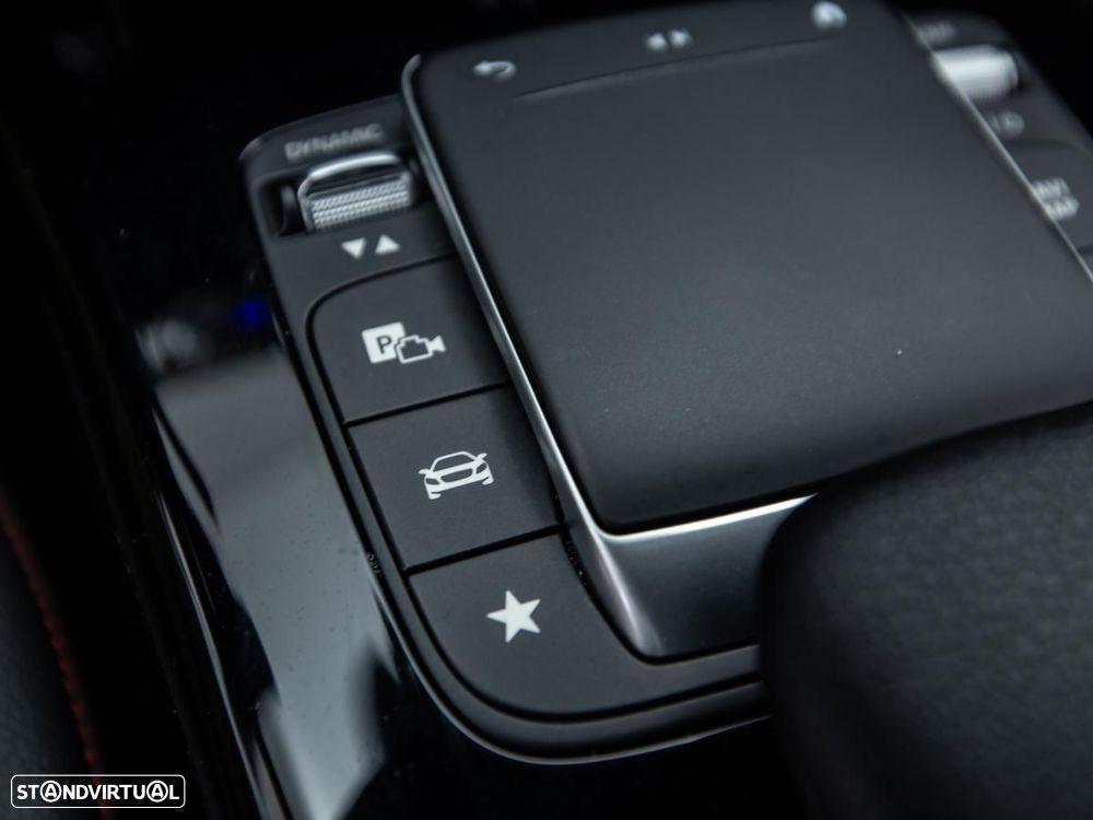 Mercedes-Benz CLA 250 e 8G-DCT AMG Line - 18
