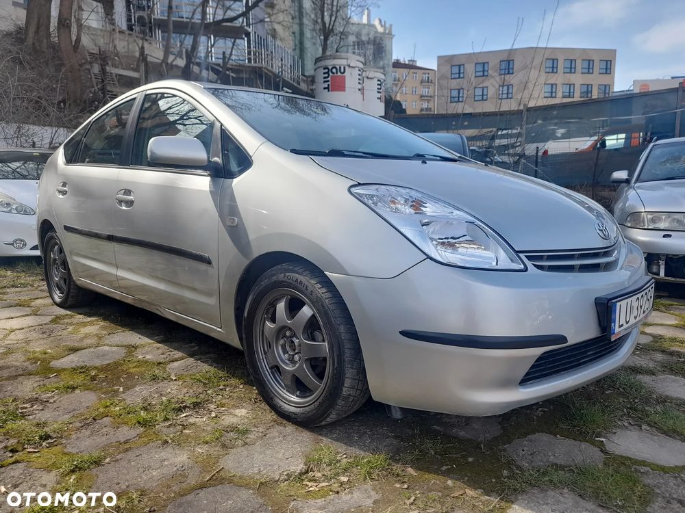 Toyota Prius 1.5 VVT-i Sol