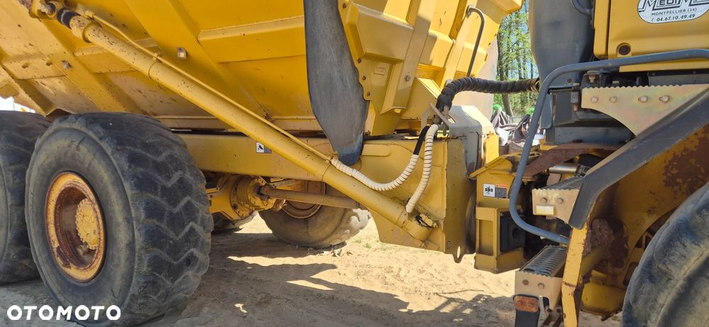 Bell B30D, B 30 D, bardzo ładna od 1 właściciela, tylko 10.800h - 4