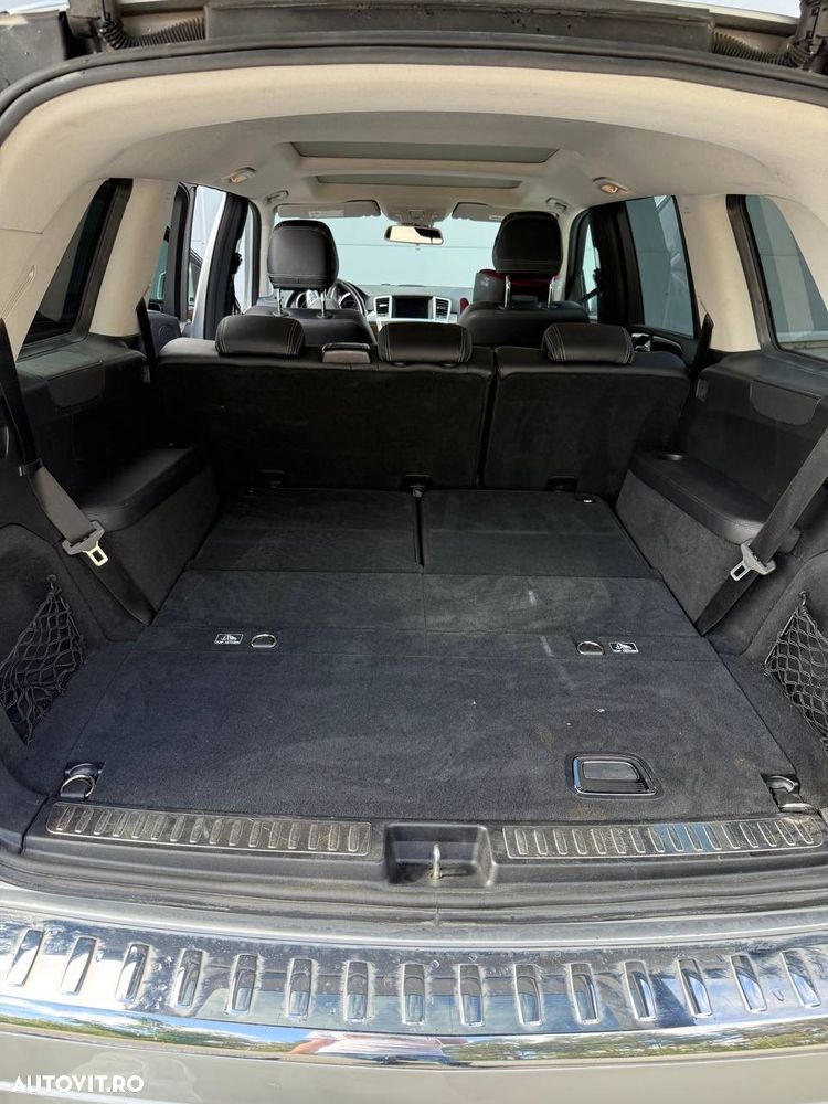 Mercedes-Benz GL - 14