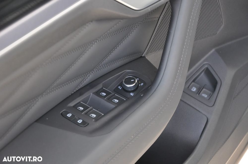 Volkswagen Touareg V6 TSI eHybrid PHEV R - 13