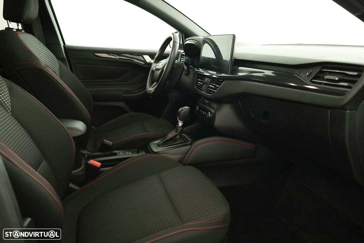 Ford Focus - 20