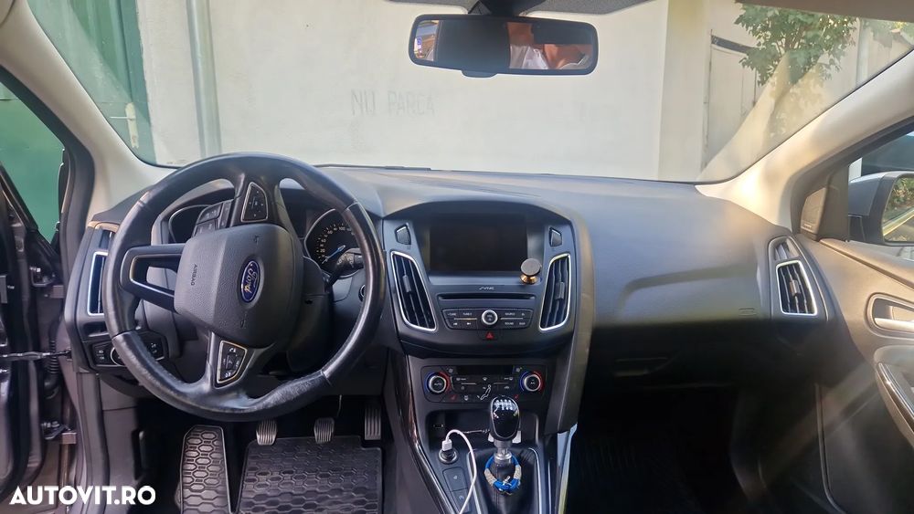 Ford Focus 1.5 EcoBoost Titanium - 2