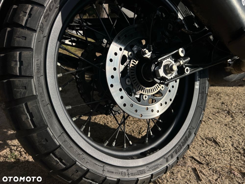 Husqvarna Svartpilen - 15