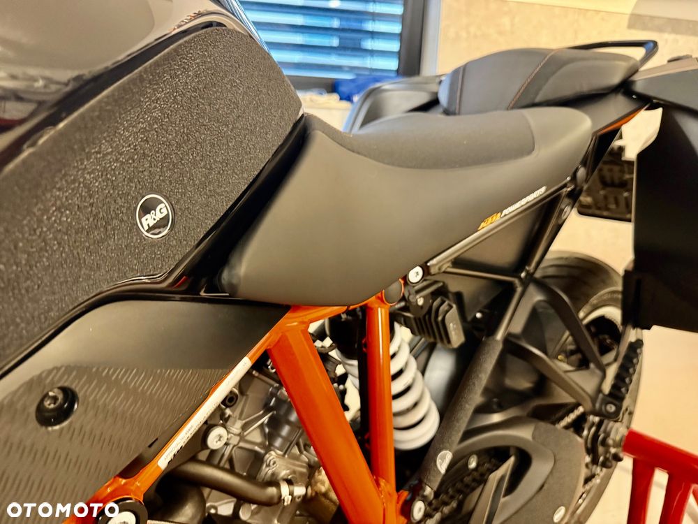 KTM Super Duke - 4