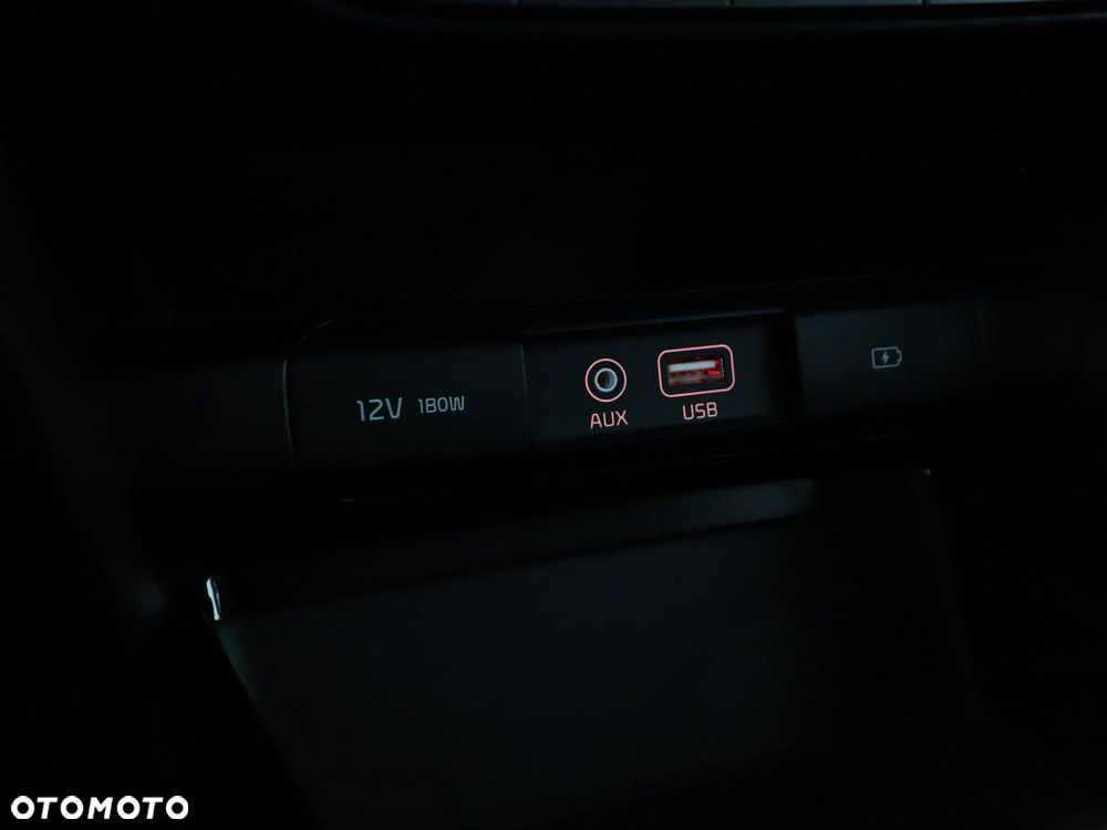 Kia Ceed 1.4 T-GDI OPF Vision - 29