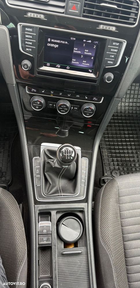 Volkswagen Golf 1.6 BlueTDI Cup - 13