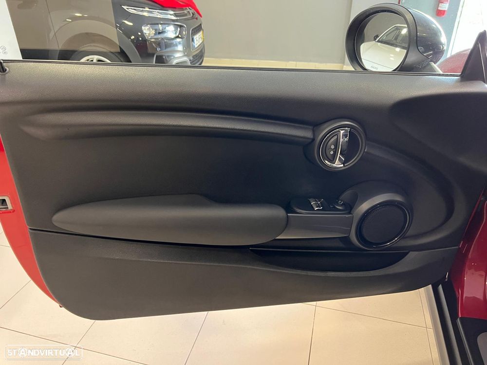 MINI 3 Portas Cooper D - 13
