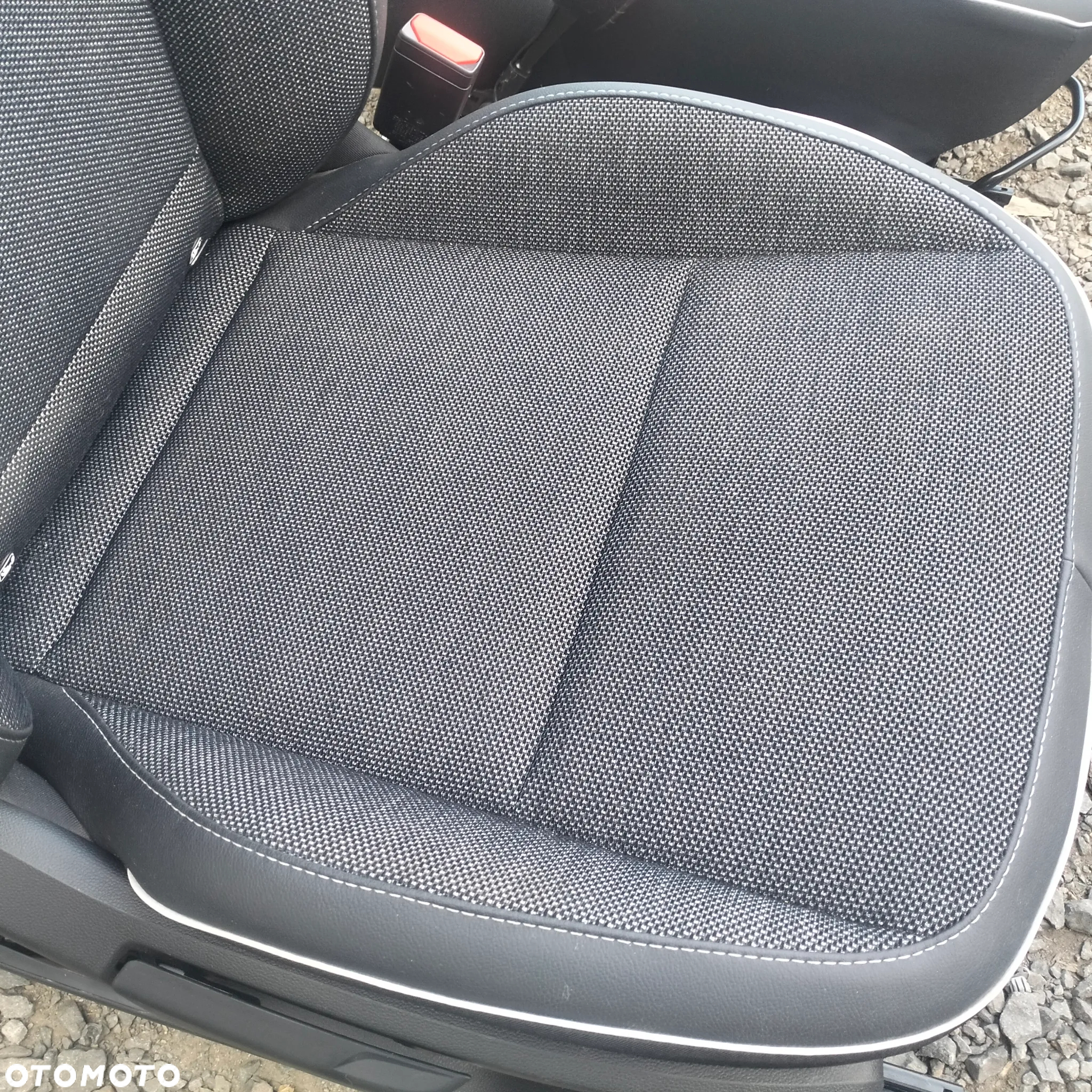 RENAULT CAPTUR 2 FOTELE KANAPA TAPICERKI - 5
