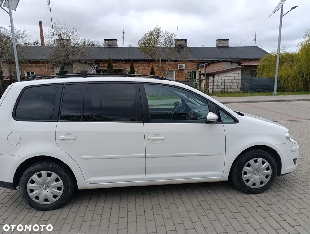 Volkswagen Touran 1.6 - 3