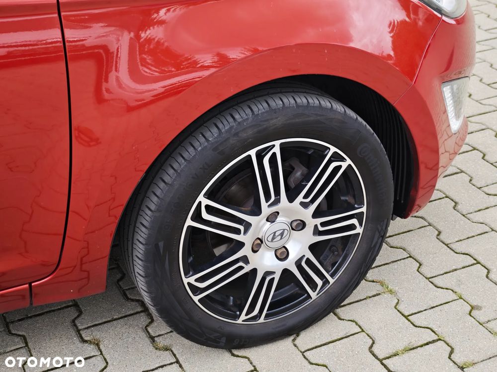 Hyundai i20 1.25 Wersja Jubileuszowa - 12