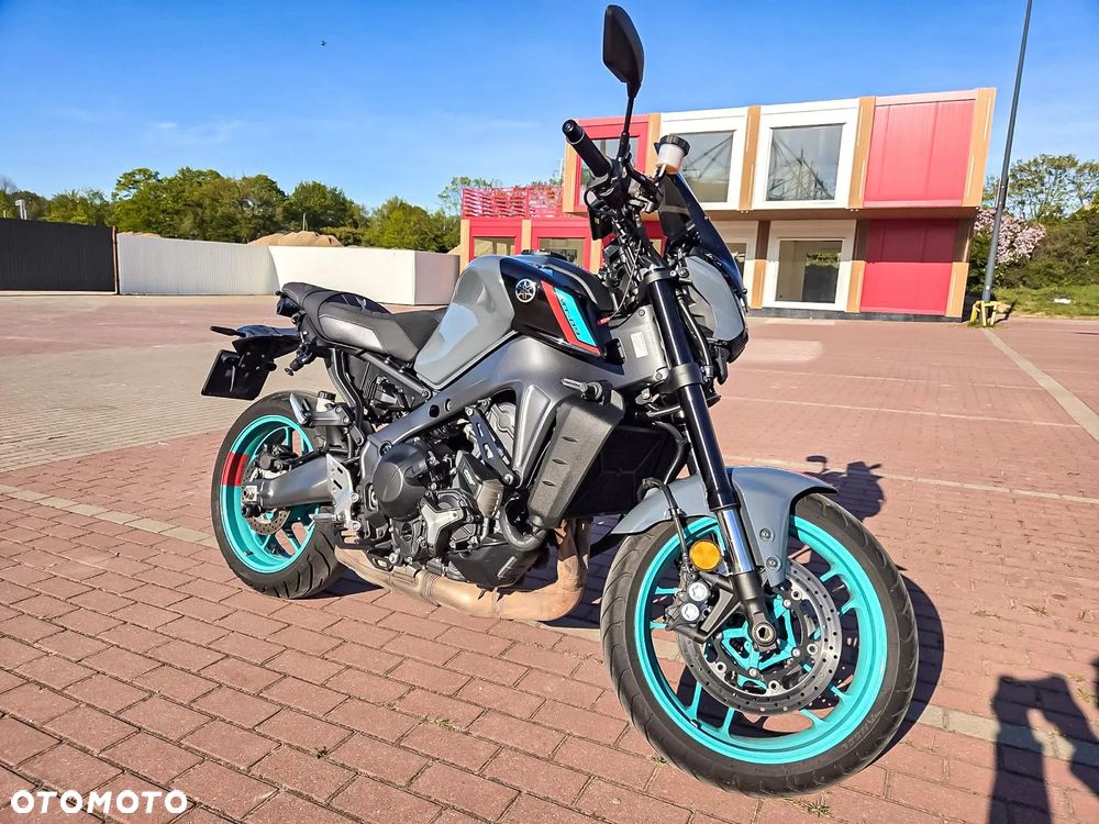 Yamaha MT - 7