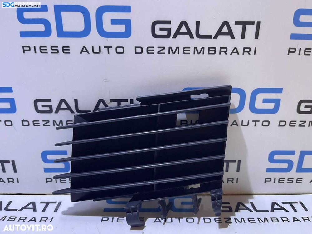 Grila Ornament Proiector Ceata Stanga Spoiler Bara Fata Opel Vectra C Non Facelift 2002 - 2005 Cod 09186127 0551004542 [L7915] - 1