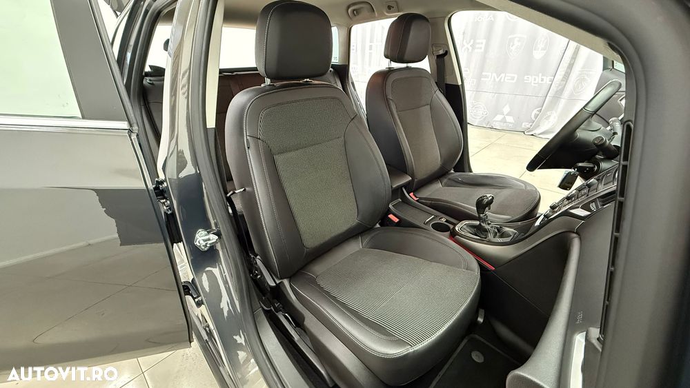 Opel Astra 1.4 Turbo ECOTEC Cosmo - 17