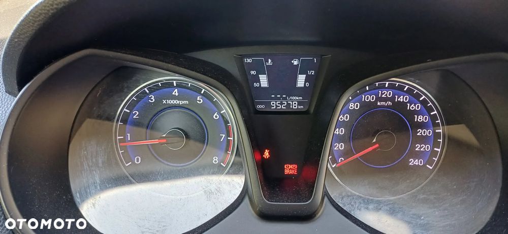 Hyundai ix20 1.6 Classic + - 15