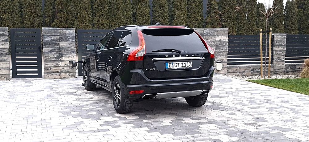 Volvo XC 60 D4 AWD Geartronic Momentum - 9