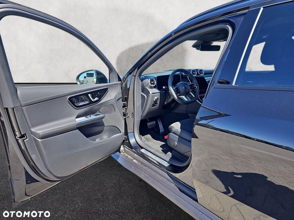 Mercedes-Benz GLC 300 mHEV 4-Matic AMG Line - 11