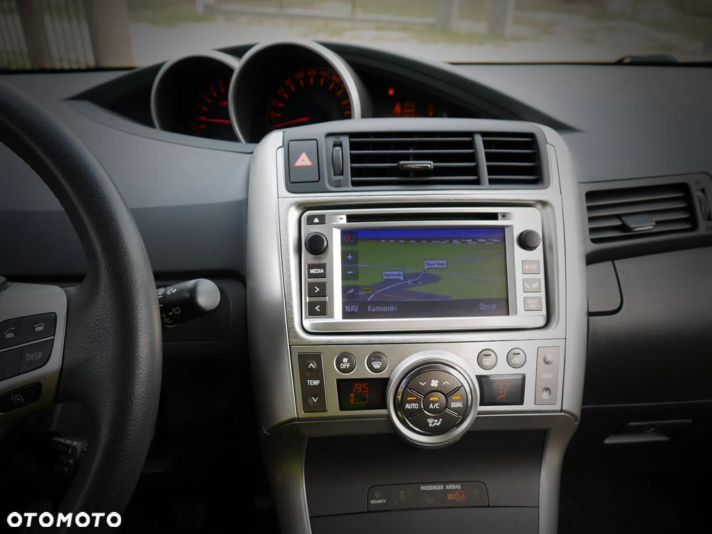 Toyota Verso - 13