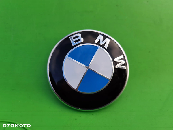 Emblemat znaczek BMW E91 oryginalny używany