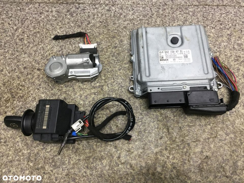 W211 zestaw do odpalenia sterownik 3.0 CDI V6 KPL - 1