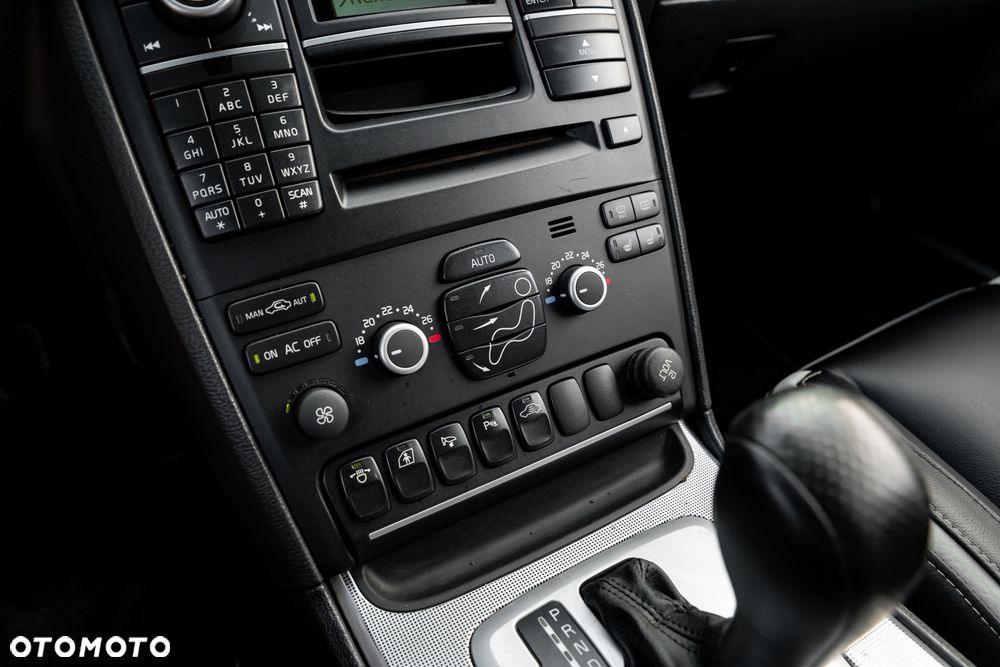 Volvo XC 90 D5 Sport - 29