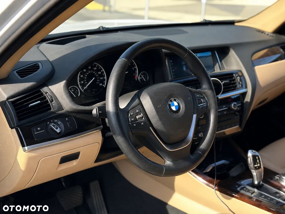 BMW X3 xDrive28i Sport-Aut xLine - 12