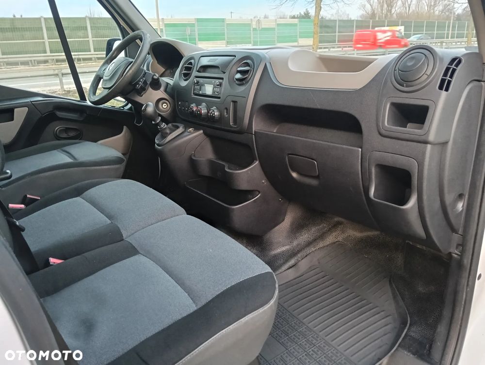 Renault Master - 16