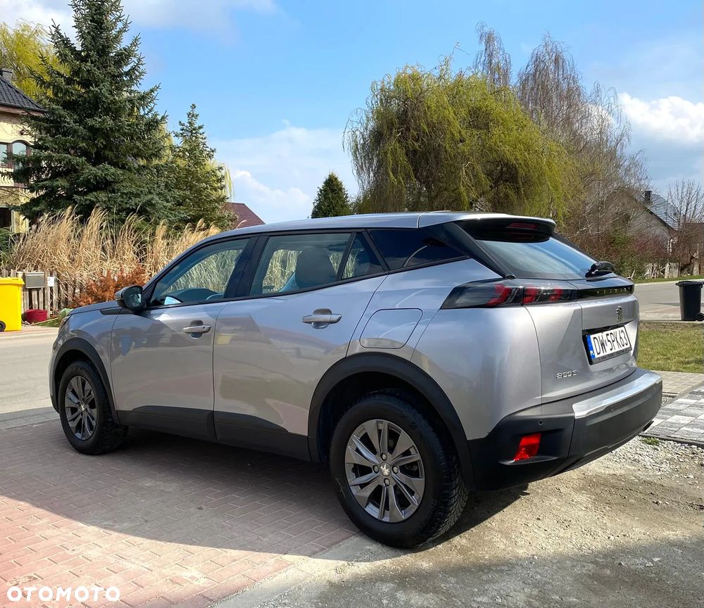Peugeot 2008 1.2 PureTech Active S&S - 9