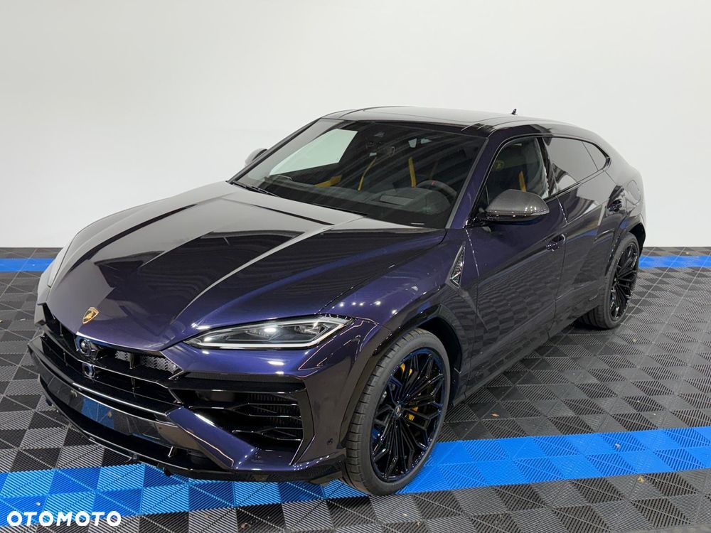 Lamborghini Urus - 3