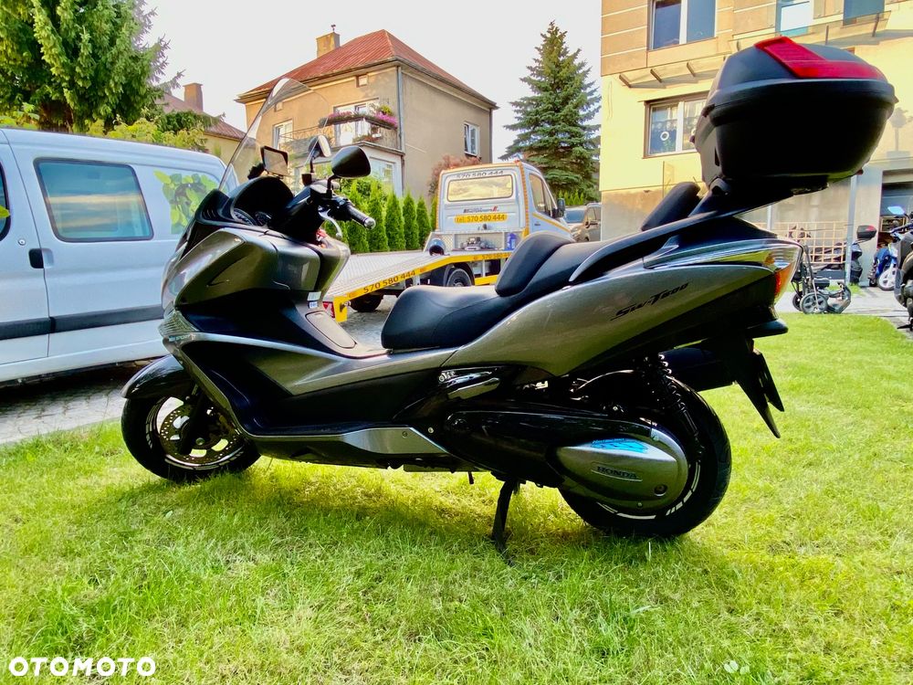 Honda Silver Wing - 10