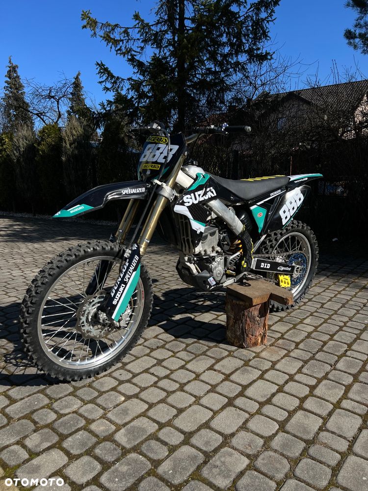 Suzuki RM-Z - 1