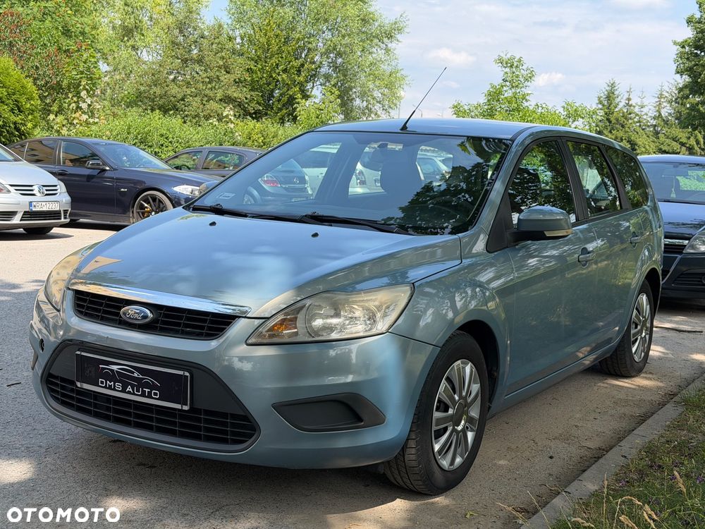 Ford Focus 1.6 Ambiente - 1